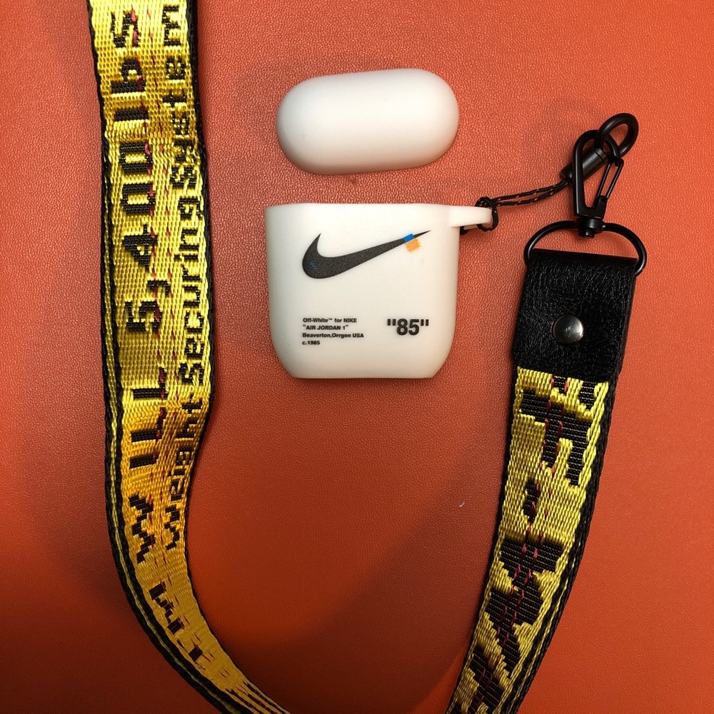 AirPods Case Cover Hypebeast Set